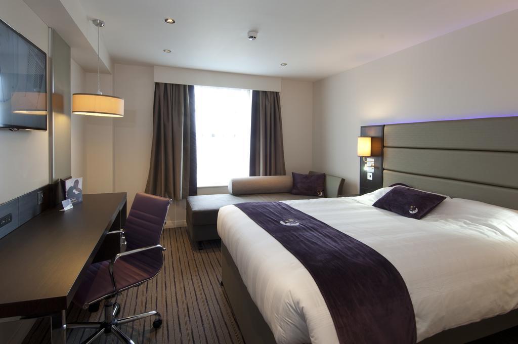 Premier Inn Falkirk - Larbert Ngoại thất bức ảnh