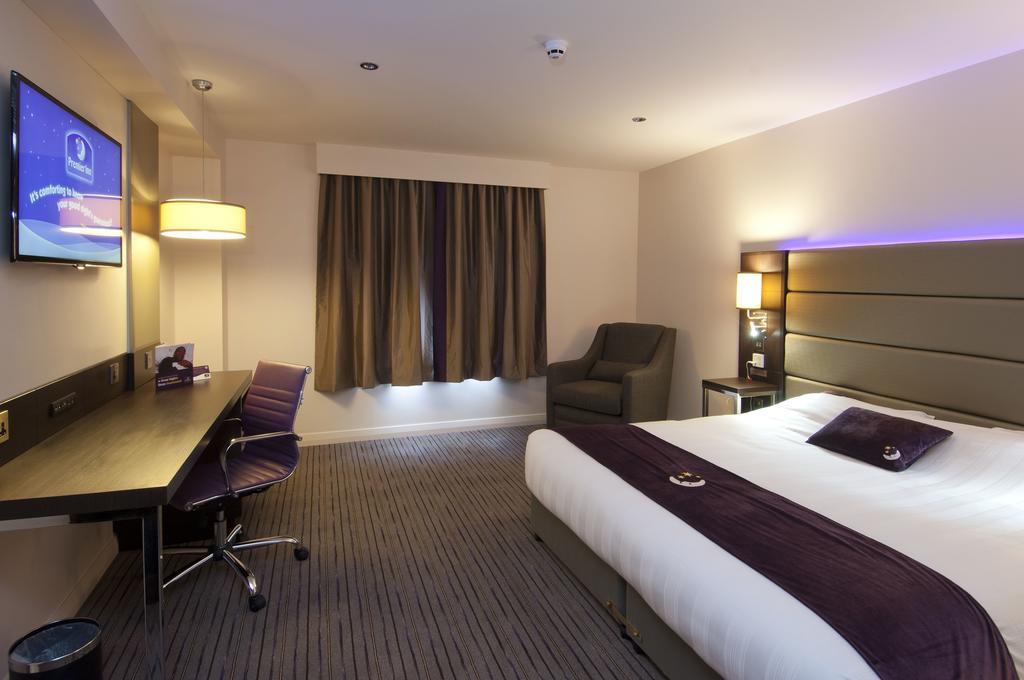 Premier Inn Falkirk - Larbert Ngoại thất bức ảnh