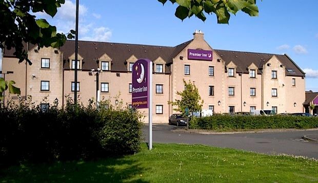 Premier Inn Falkirk - Larbert Ngoại thất bức ảnh